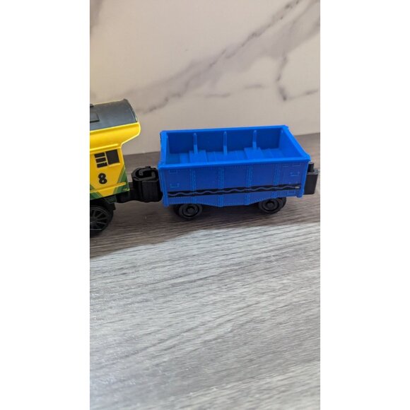 Lionel Crayola Imagination Express Train Set Engine Cargo Car Toy  2 track parts - Picture 9 of 15